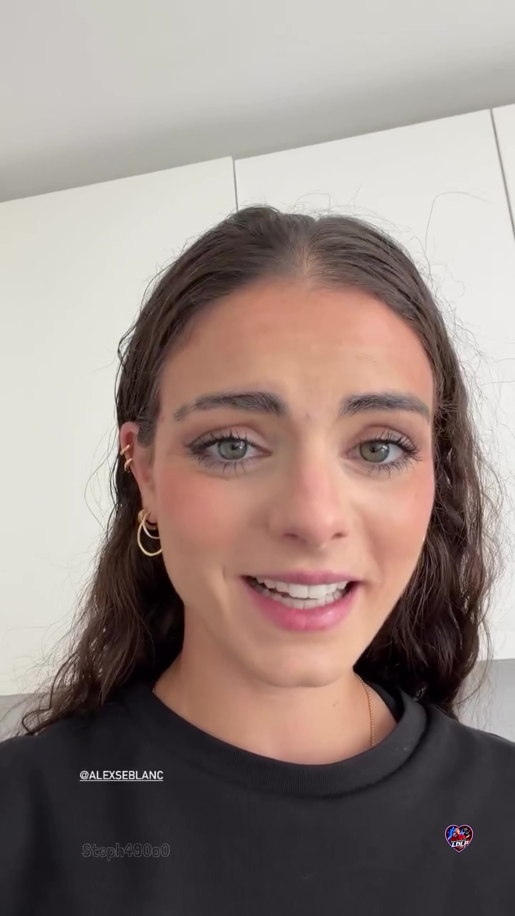 @Steph490o0🏳️🌈🇫🇷🖇️