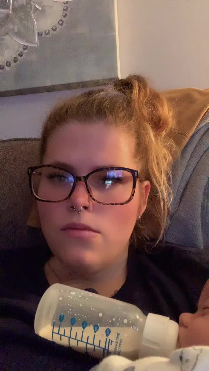 @ᗰᗩᗰᗩ ᗷ ღ🧸