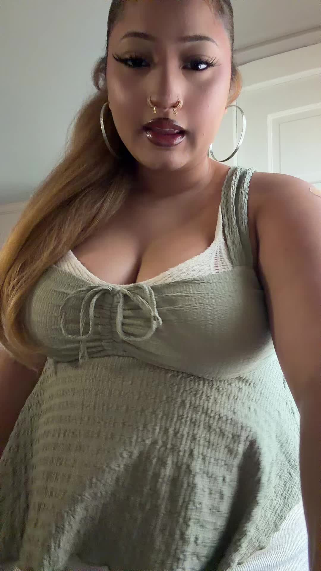@HotdogHotdog22