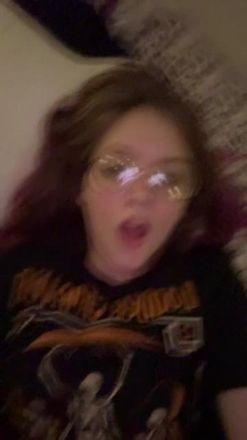 @<3