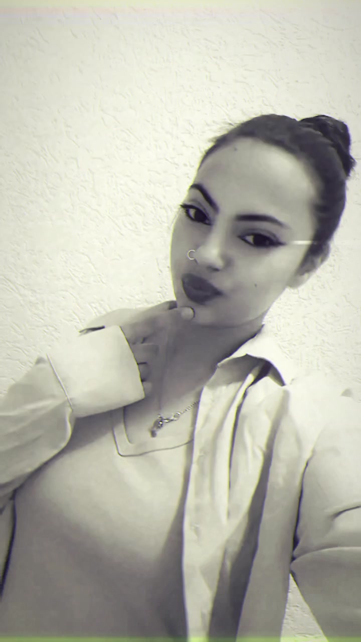 @N1naaa 🖤✨️