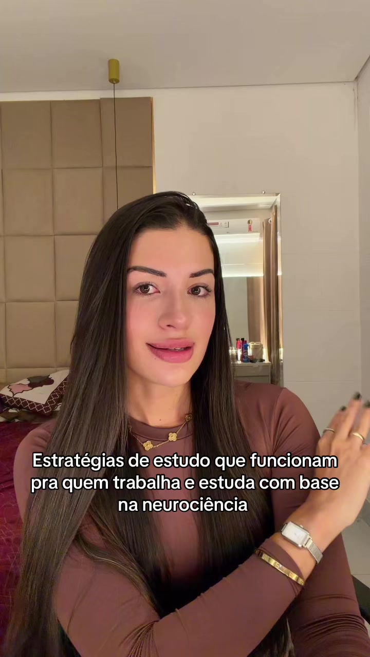 @Vitória Mendes