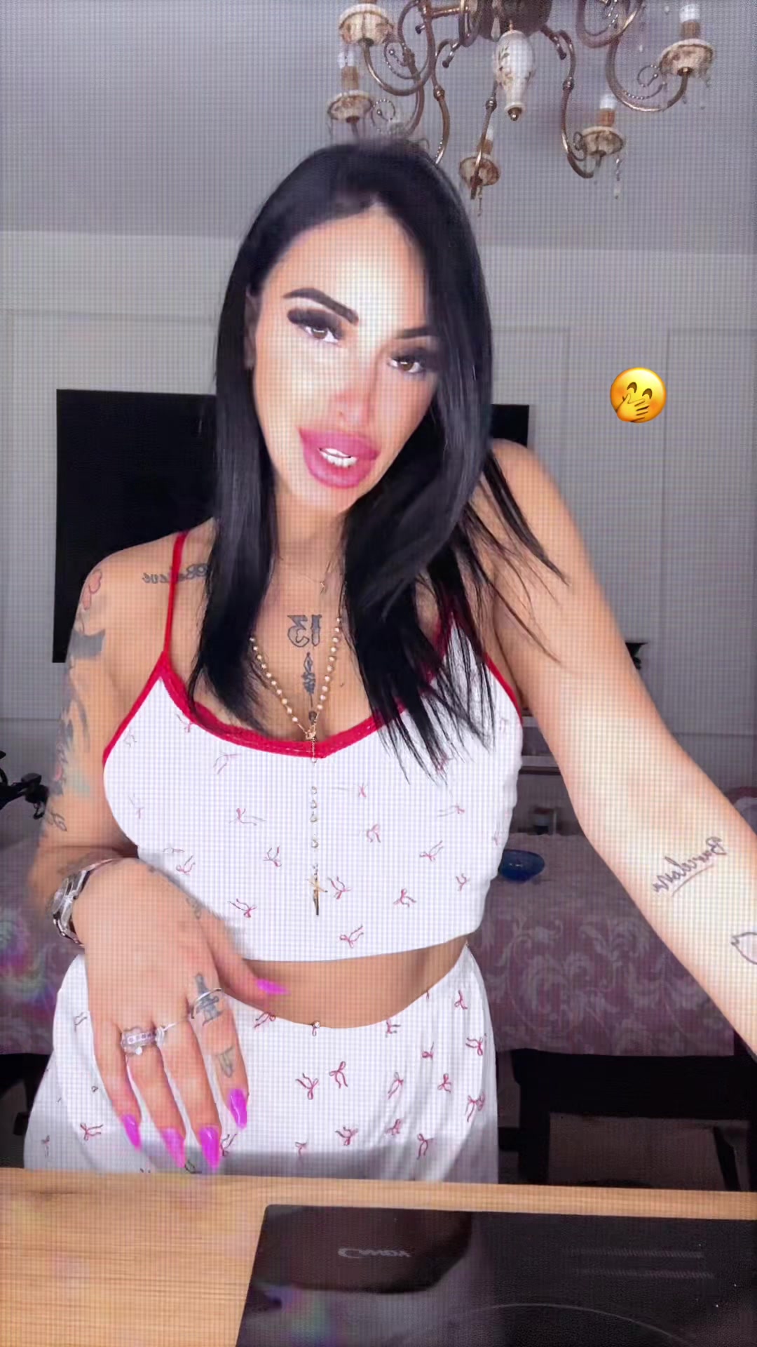 @Sara_131313