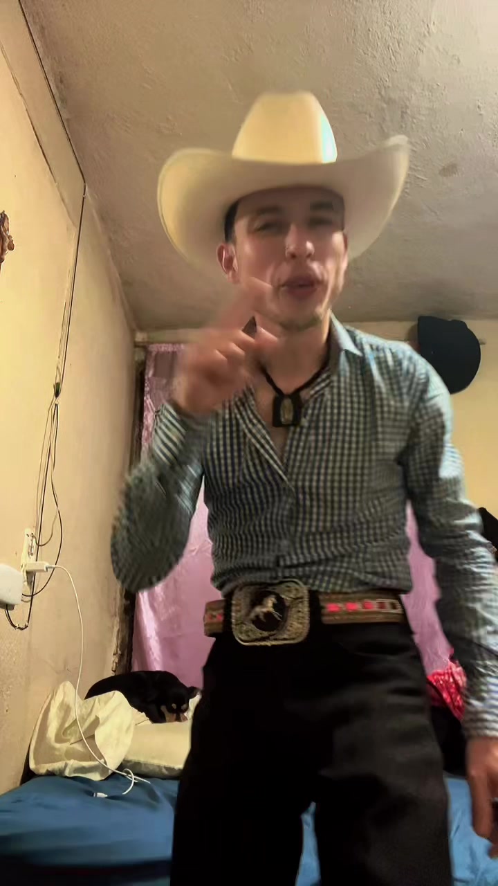 @🔥🤠El Compa Jonny🪶🔥