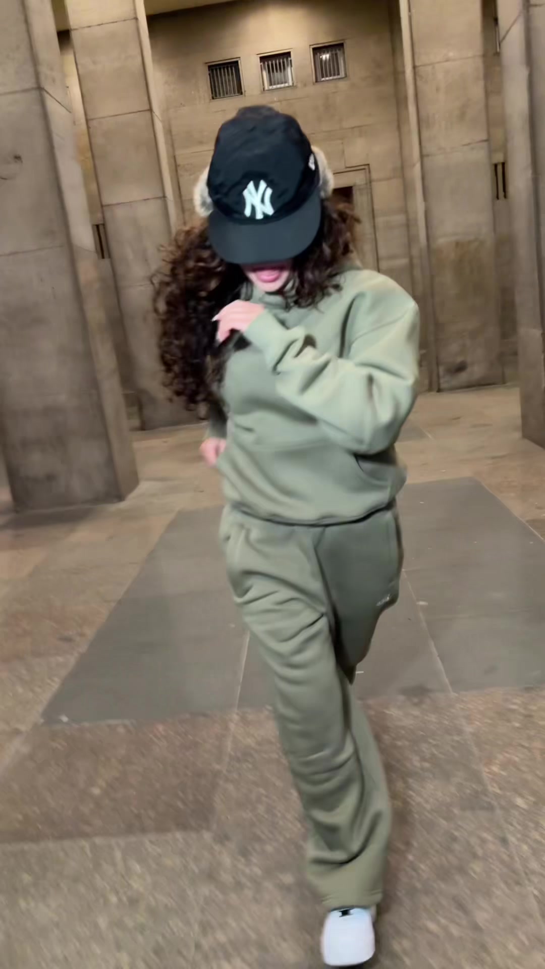 @𝐄𝐥𝐢 💫