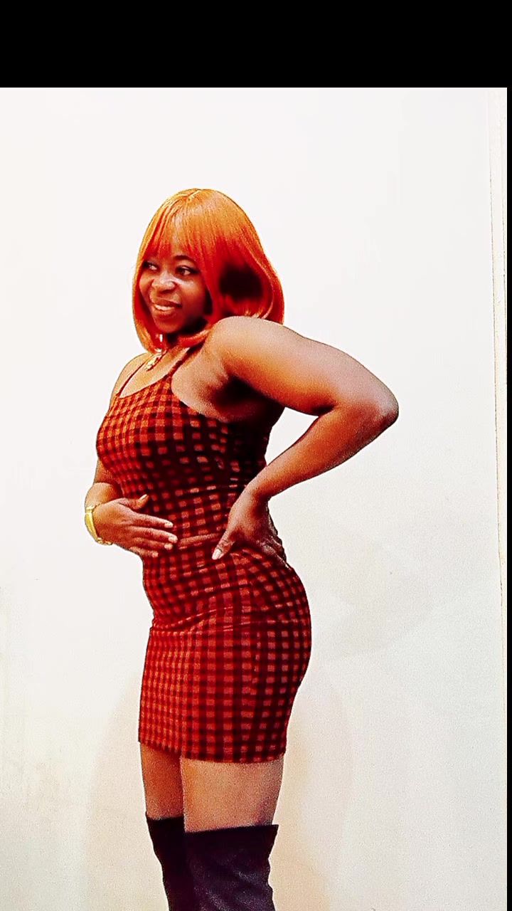 @🎤QU££N R£N¥'$ Promotion✨️🏋