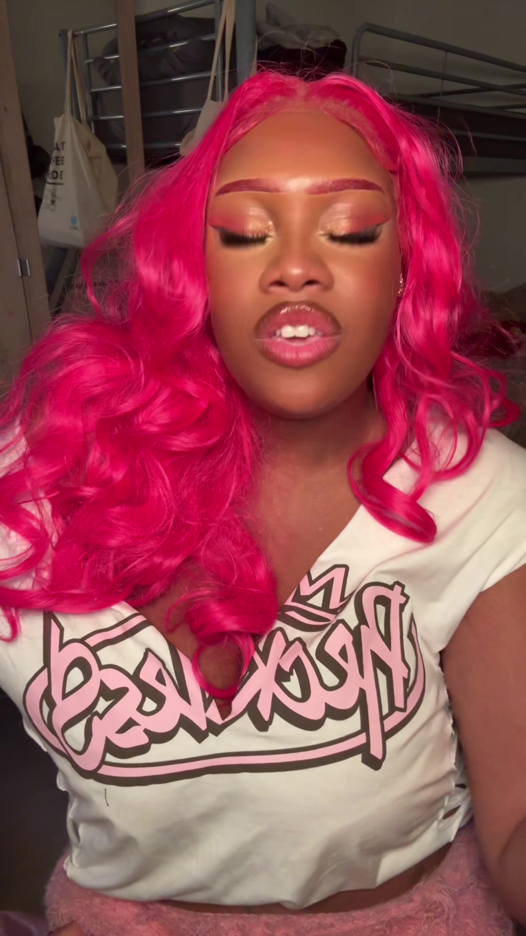 @Byqueenss 👑