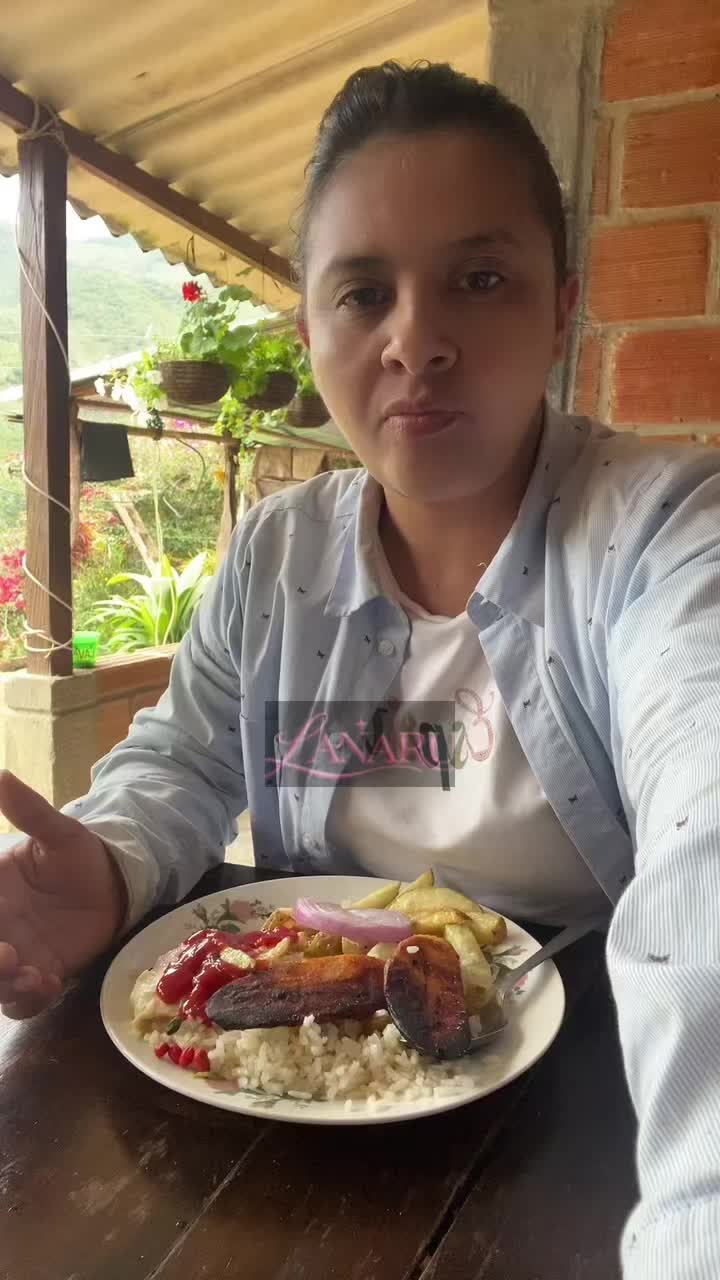 @𝗟𝗔𝗡𝗔𝗥𝗨 🫡💕