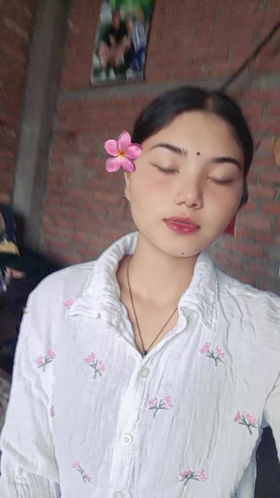 @❣️Saina❣️