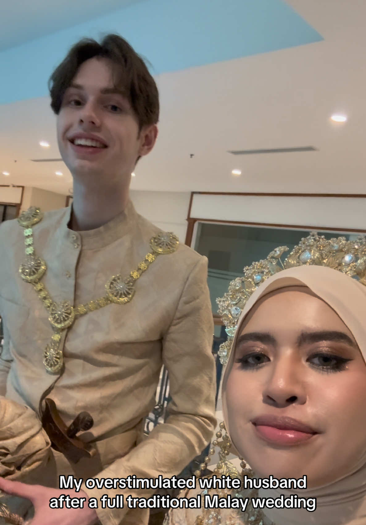 @Aini
