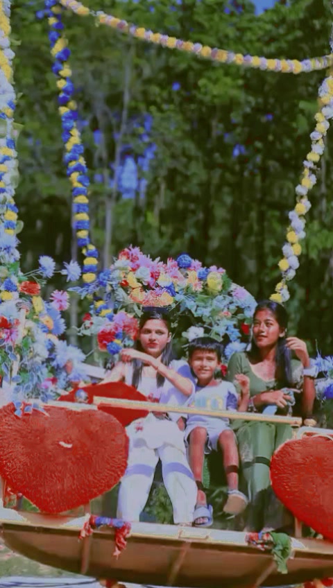 @👑राजकुमारी ࿐Q U E E N &lsquo; 👑🤩