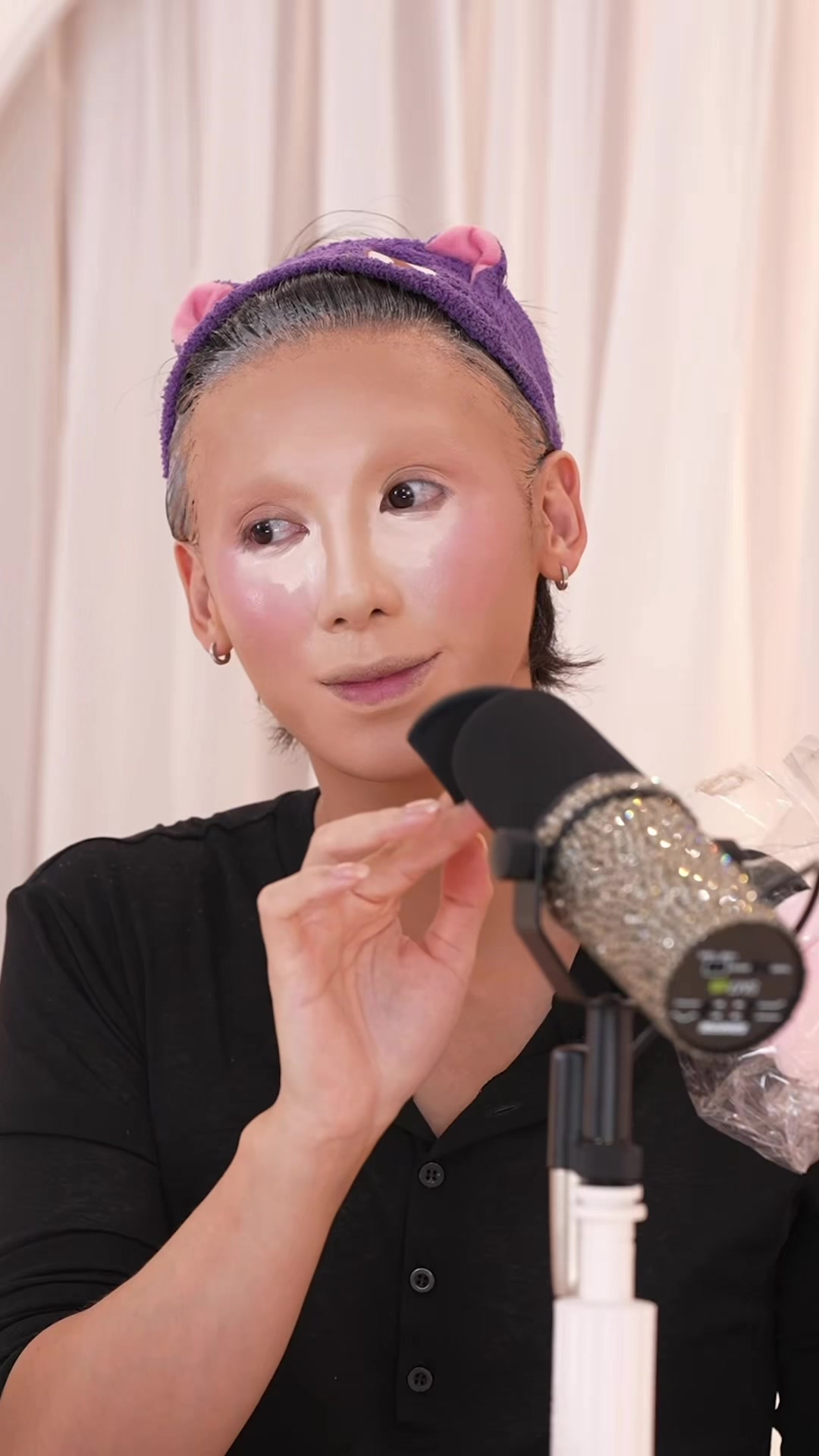@Plastique Tiara