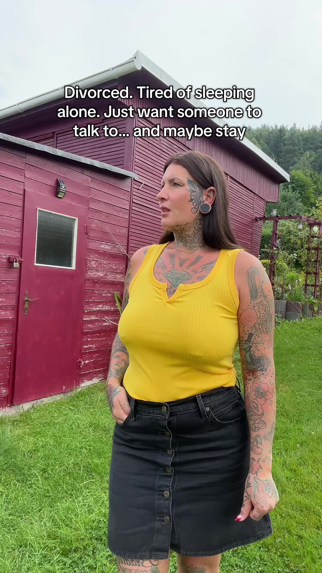 Roxyy (@roxyswildplace) - Urlebird