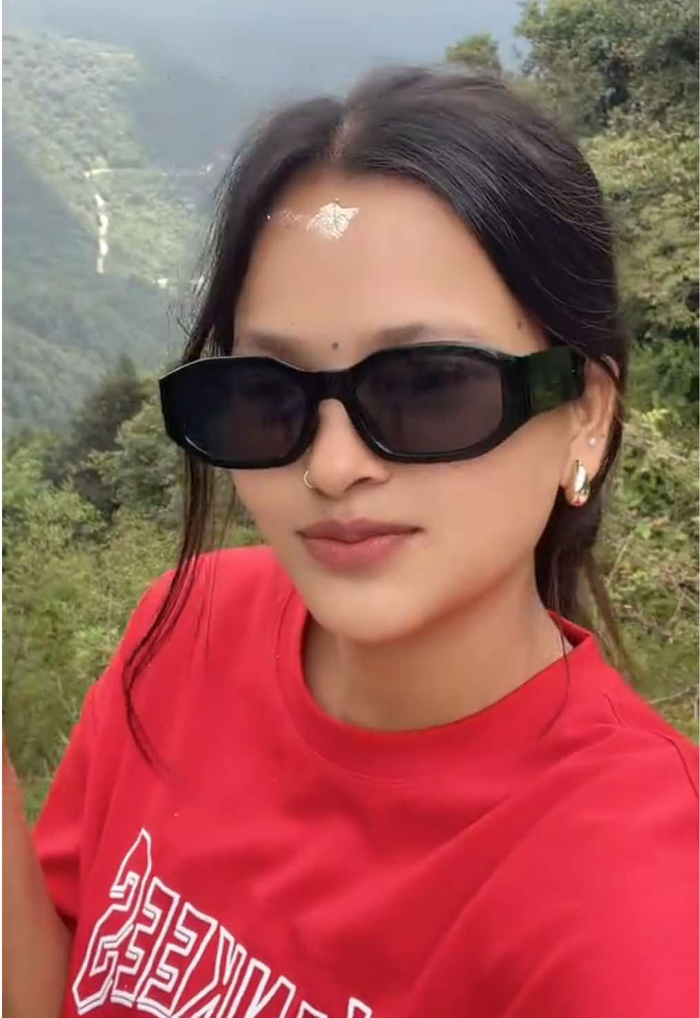 @रिया भण्डारी