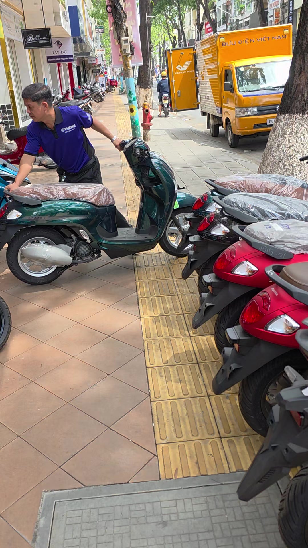 @Xe Nhập Hồng Phúc Cần Thơ