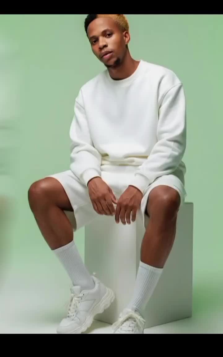 @M B