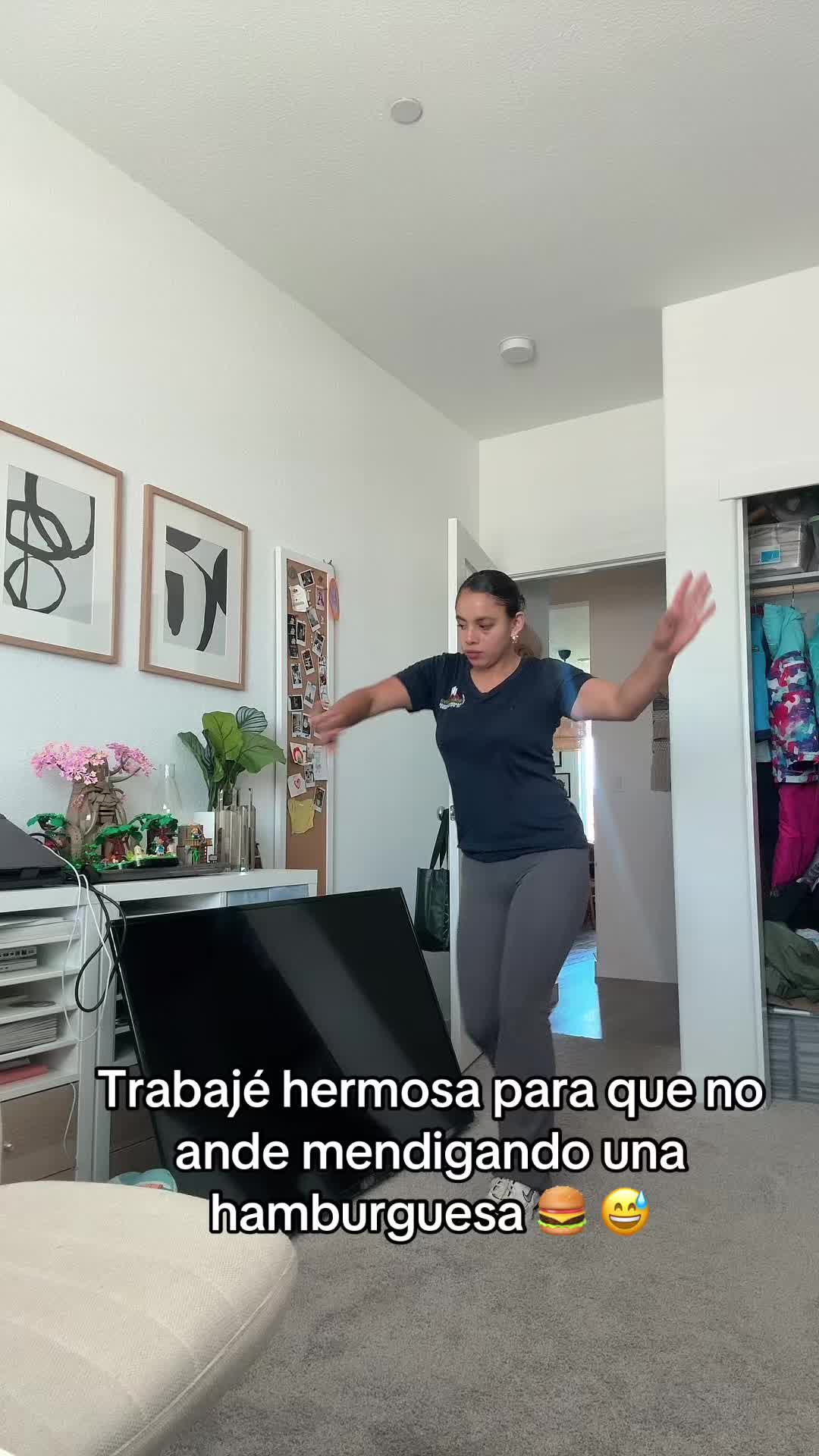 @lizzcastro53