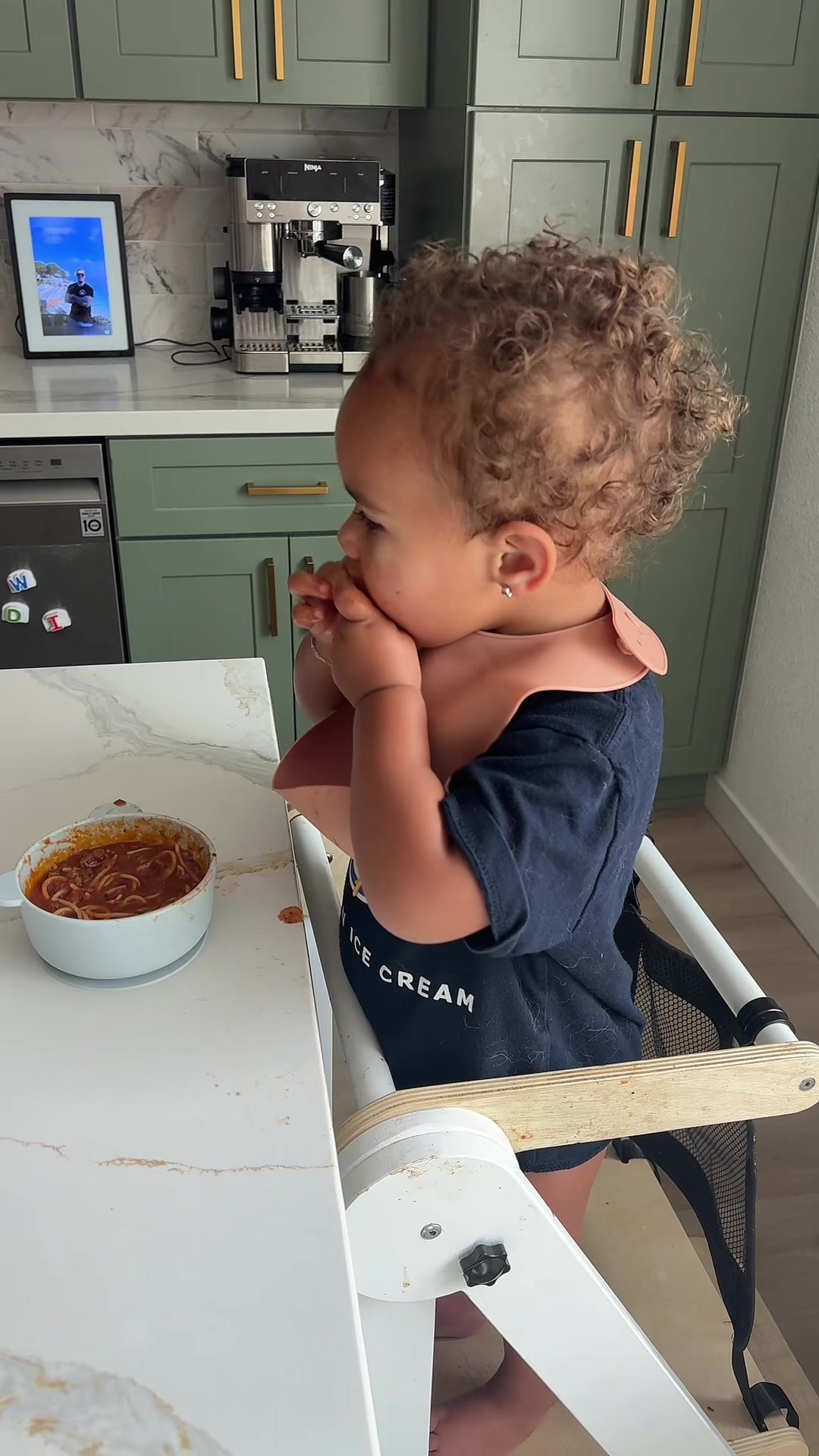 @LaChelle Williams | SAHM