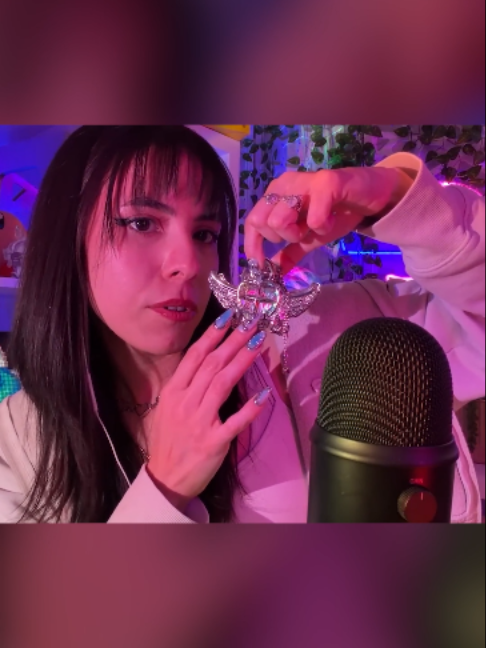 @Luna Bloom ASMR
