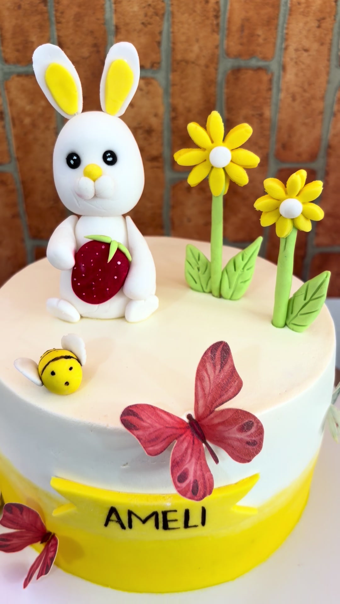 @Cakes By Mayu