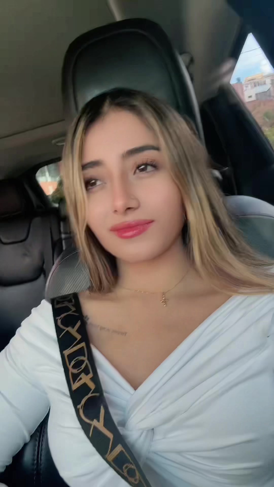@Laura León Melo