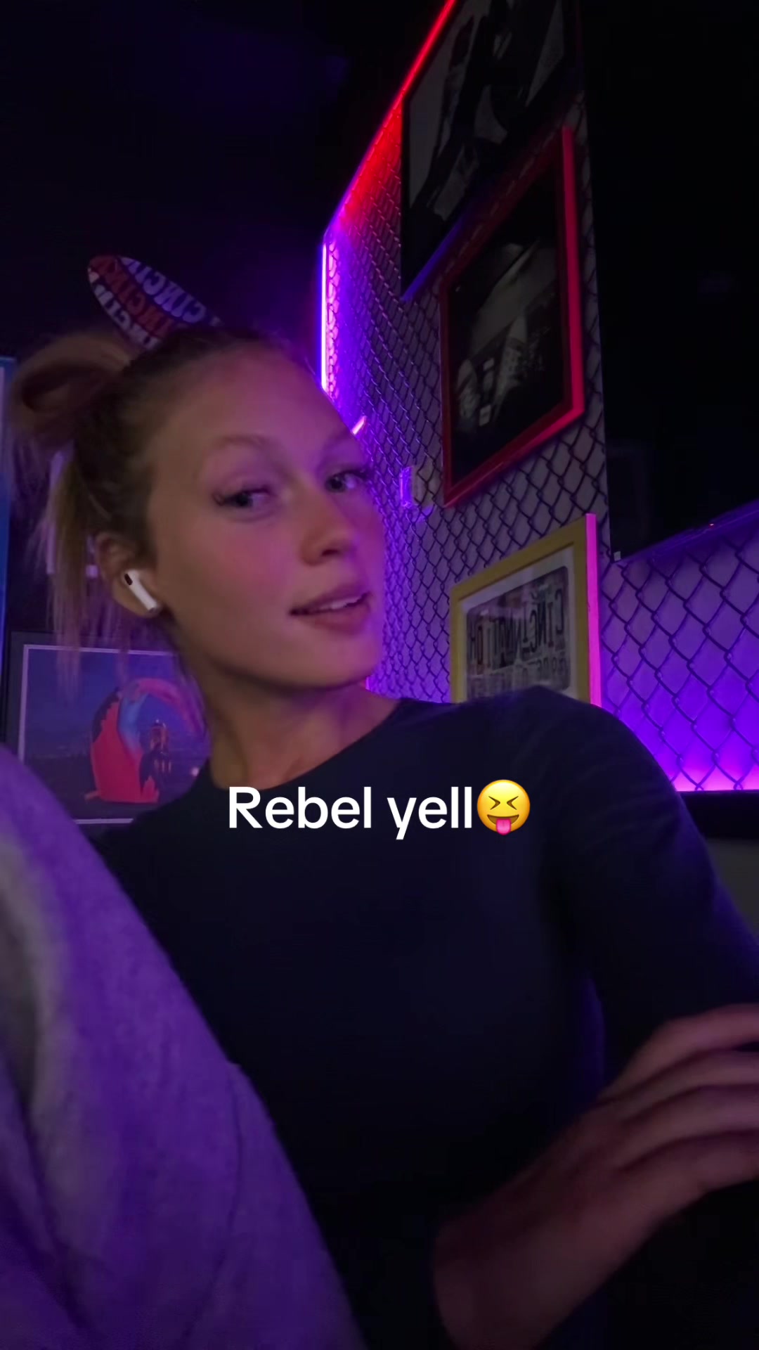 @Chelsie:)