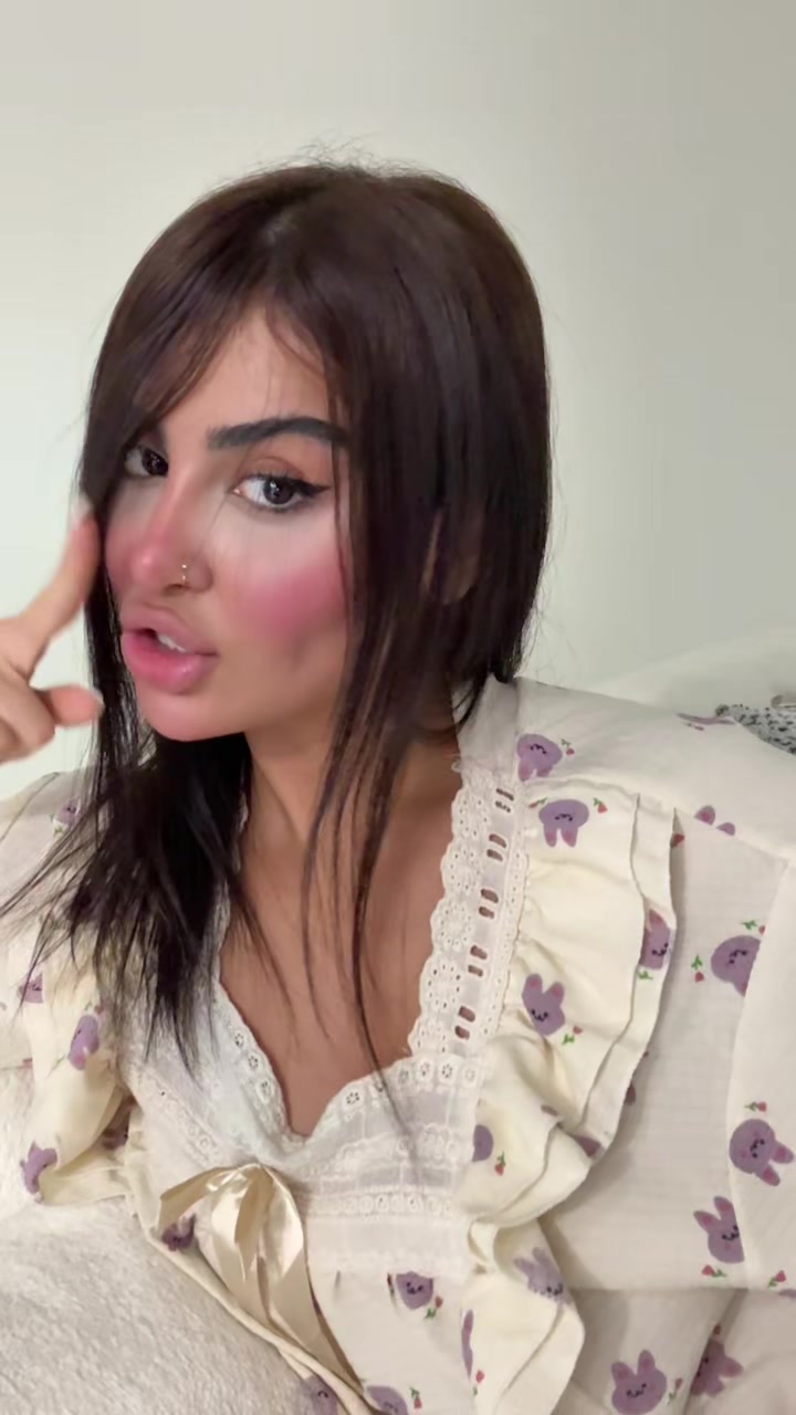 @Mellinyx