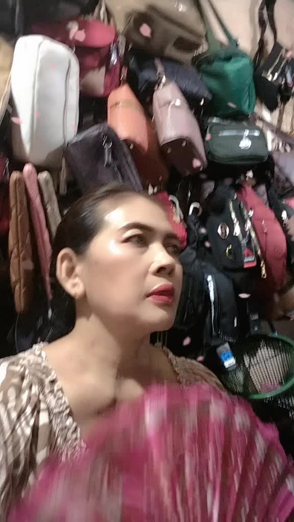 @Ketut Yasmini900