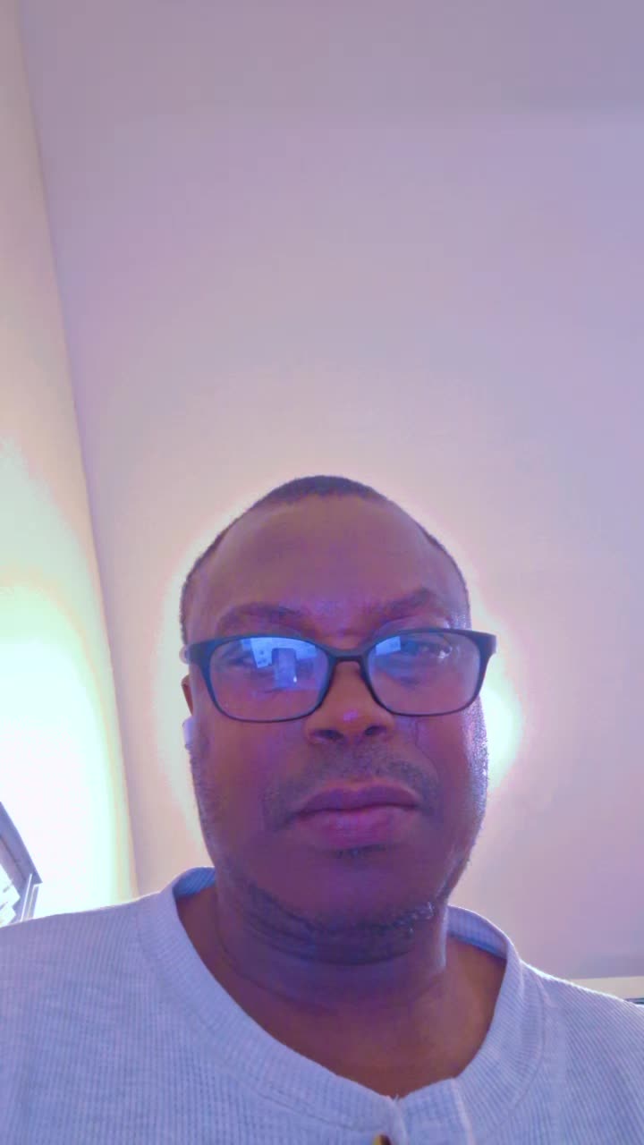 @Tee