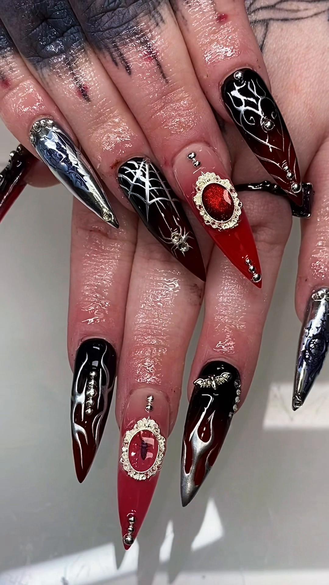 @Nia🖤 Pasadena based Nail tech