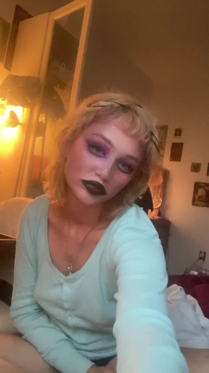 @EllaTheAngel