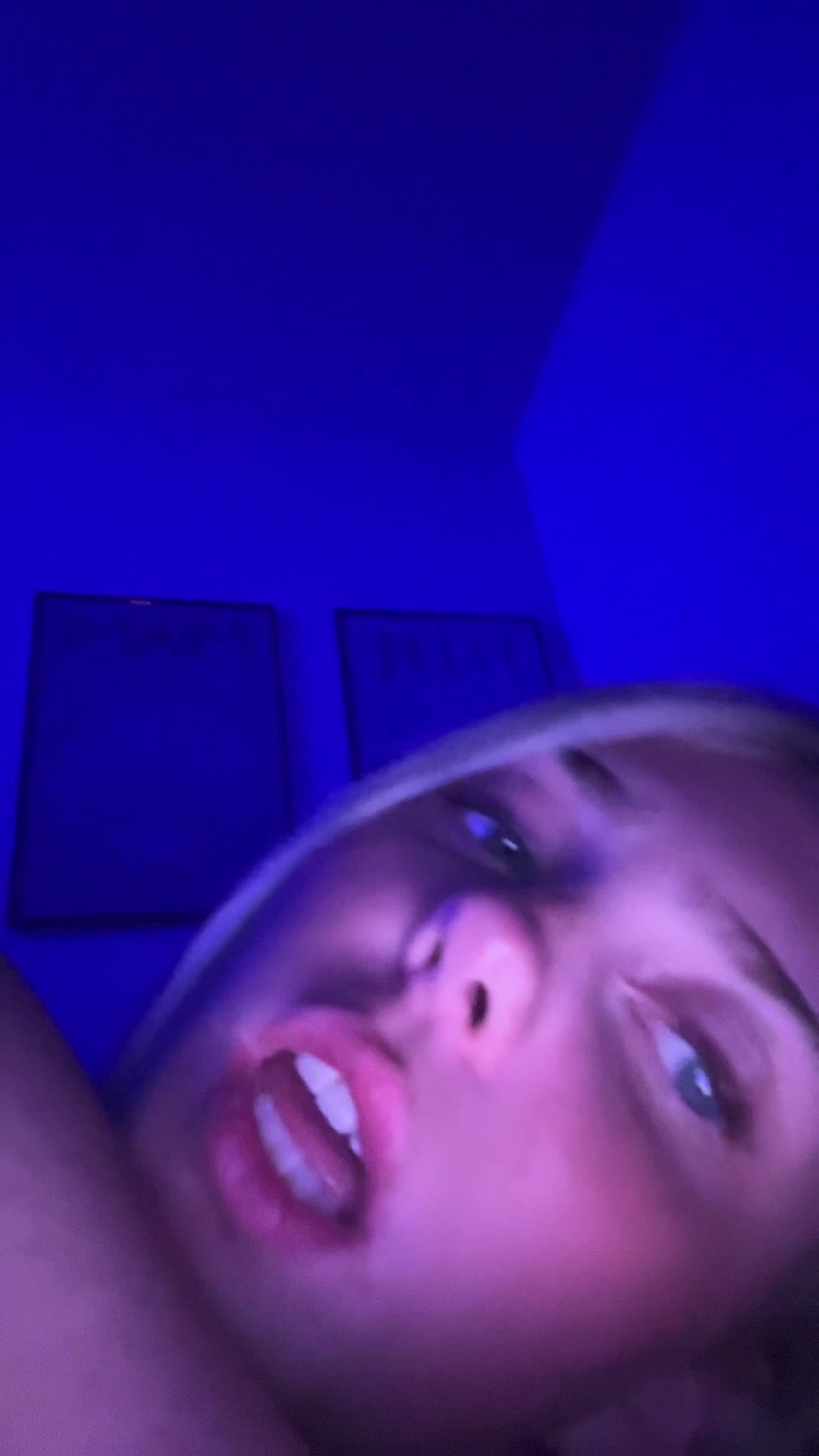 @😛