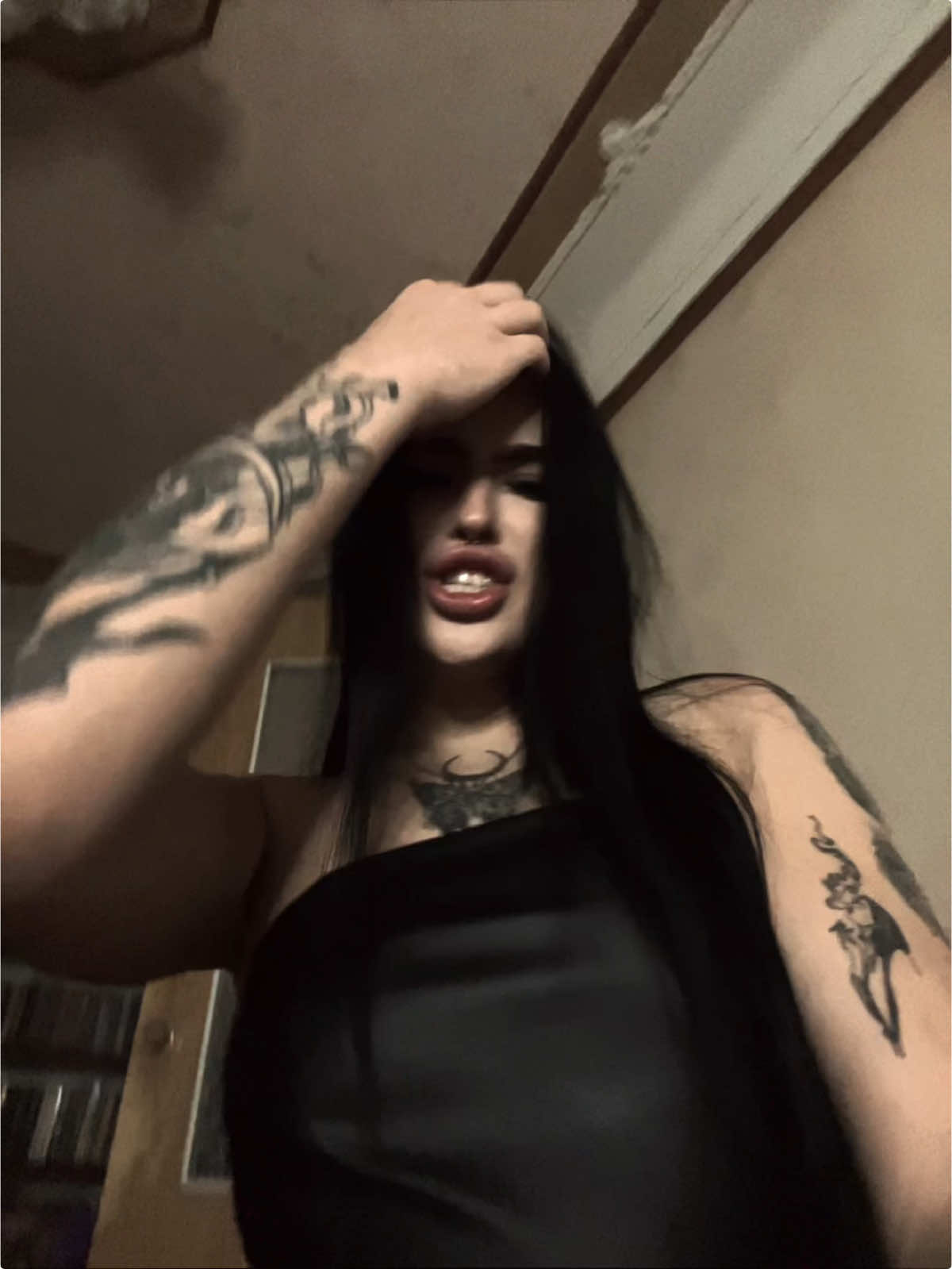 @𝕄𝕆𝕄𝕄𝕐