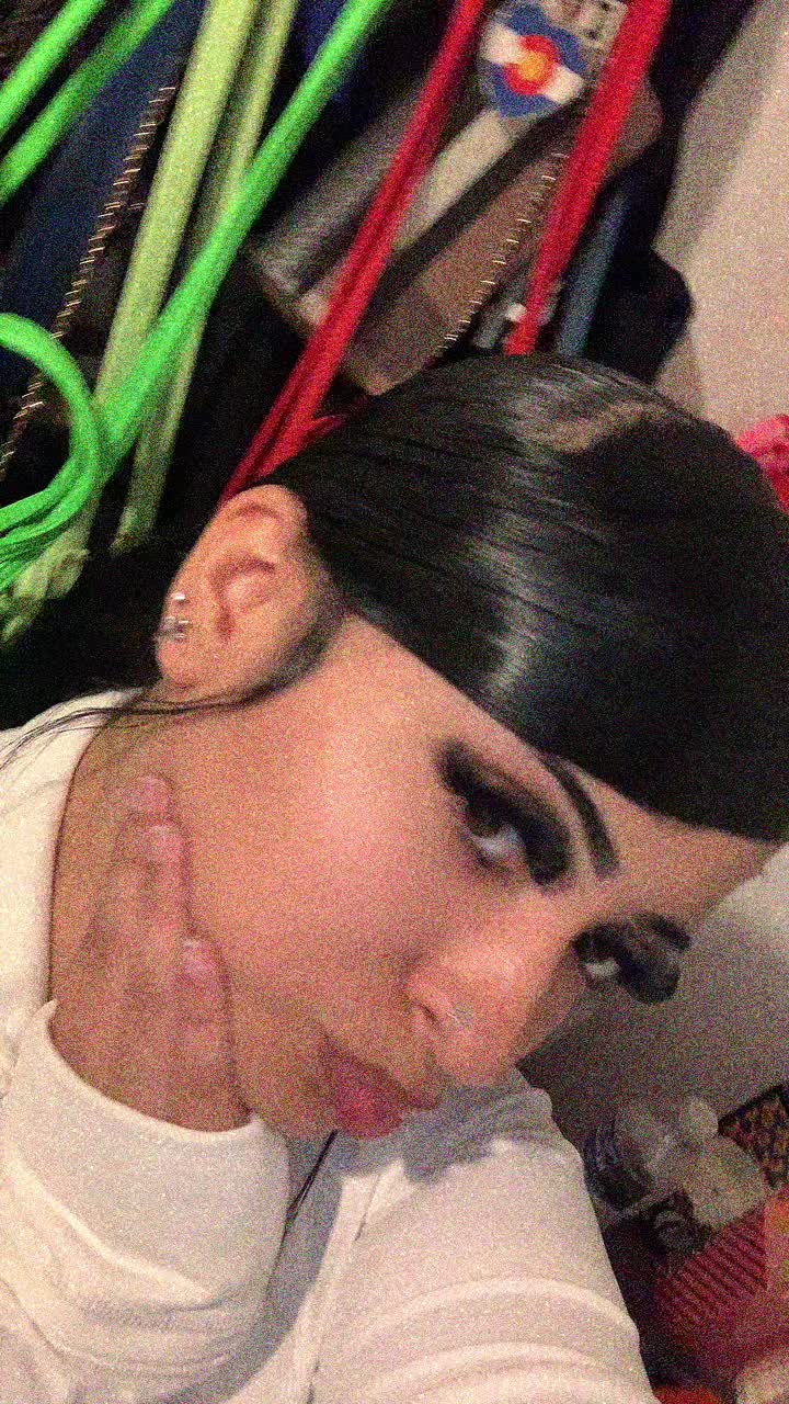 @laladabat