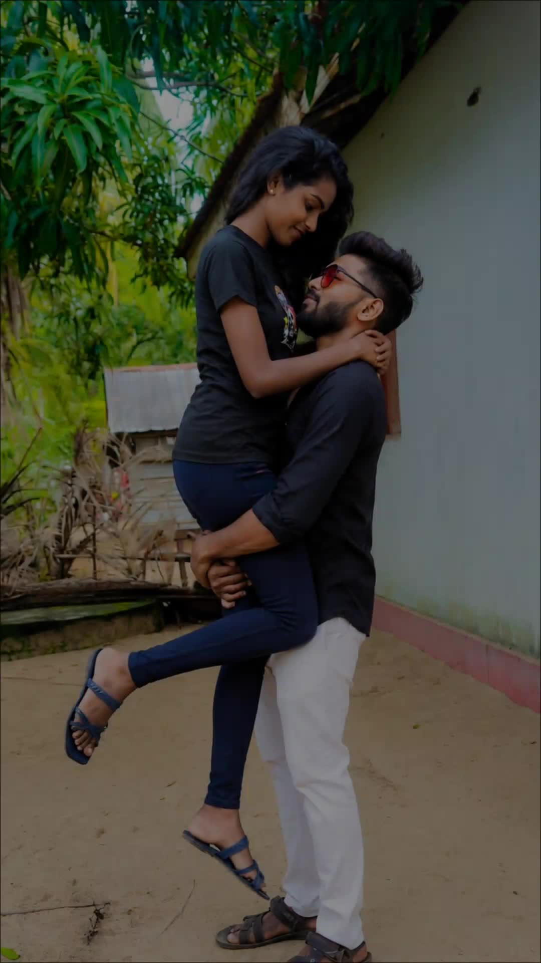 @🇱🇰💞THEV🖇️KUPE❤️🇶🇦