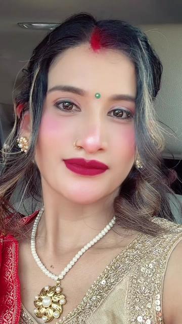 @Queen_Diya02