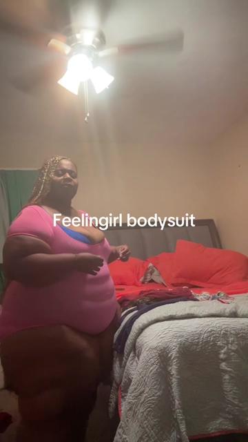 @Juicyedwards