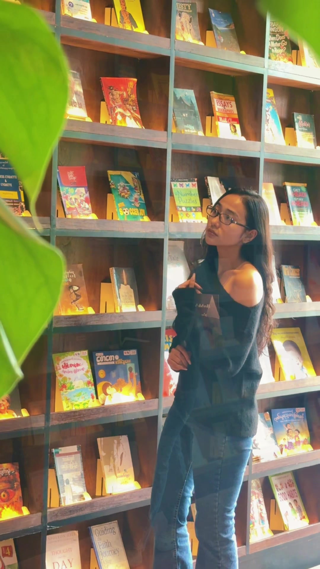@WyneShweYee (WyneSein)🏳️🌈