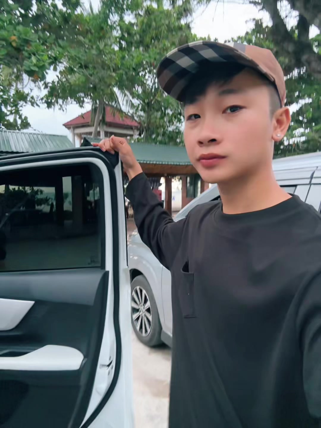@Ng Khánh Linh