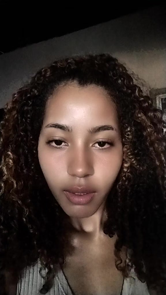 @Flávia♥️🫰