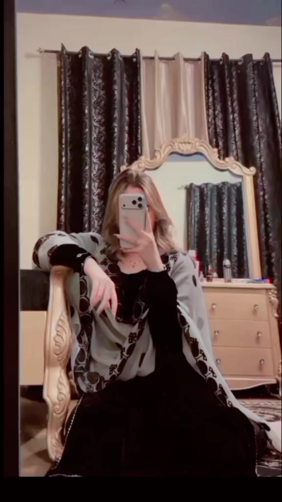@(✿ ♡‿♡)🖤zoya malik🖤 (｡♡‿♡｡)