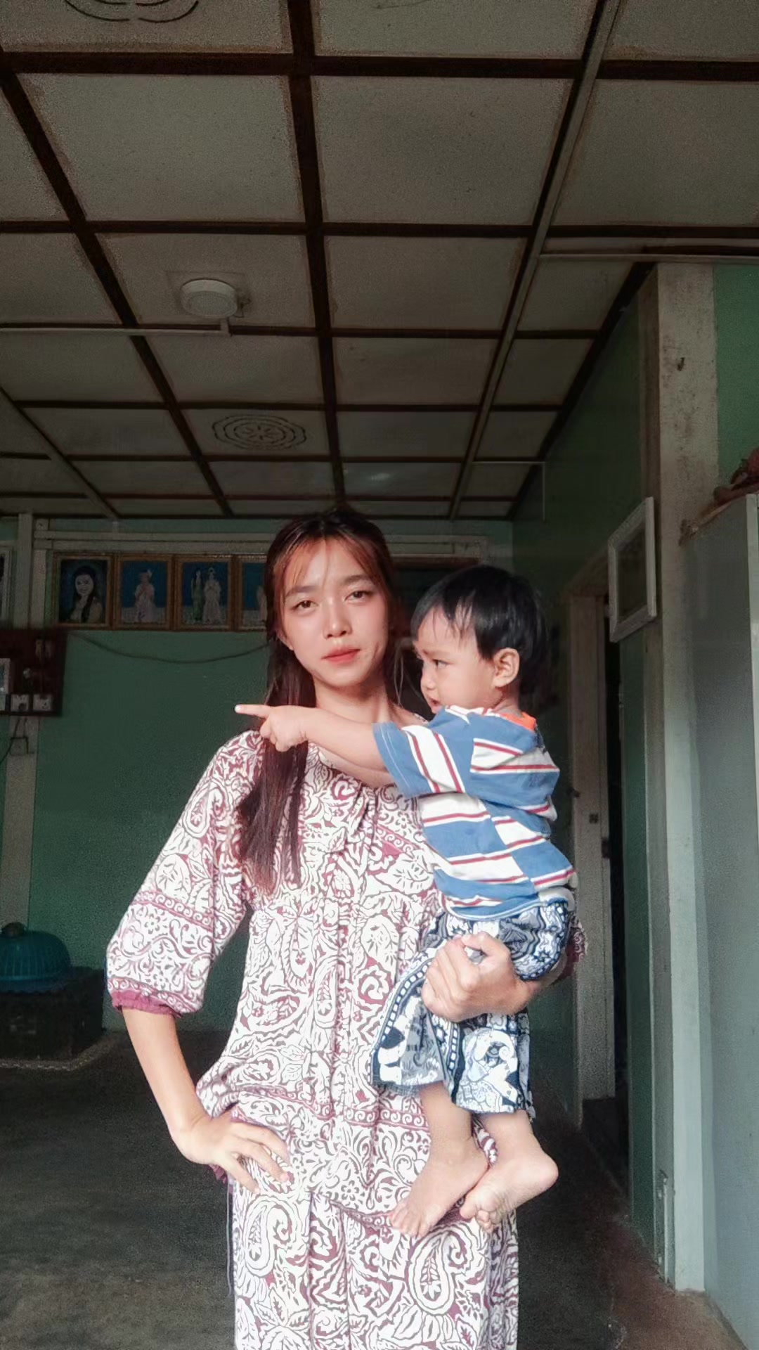@shweyeehnin