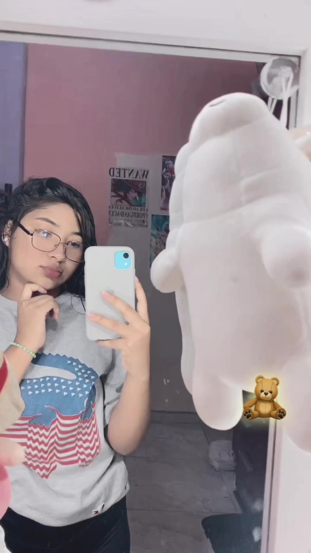 @😇