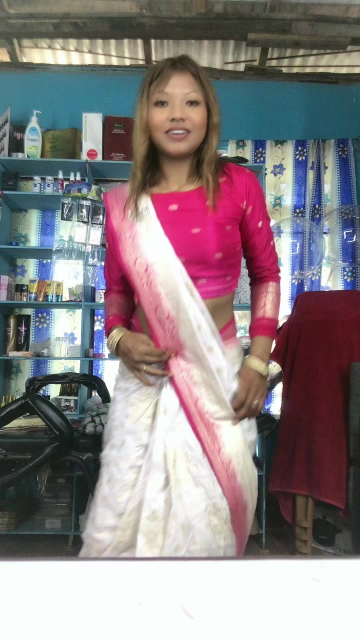 @मनिसा गुरुङ्ग