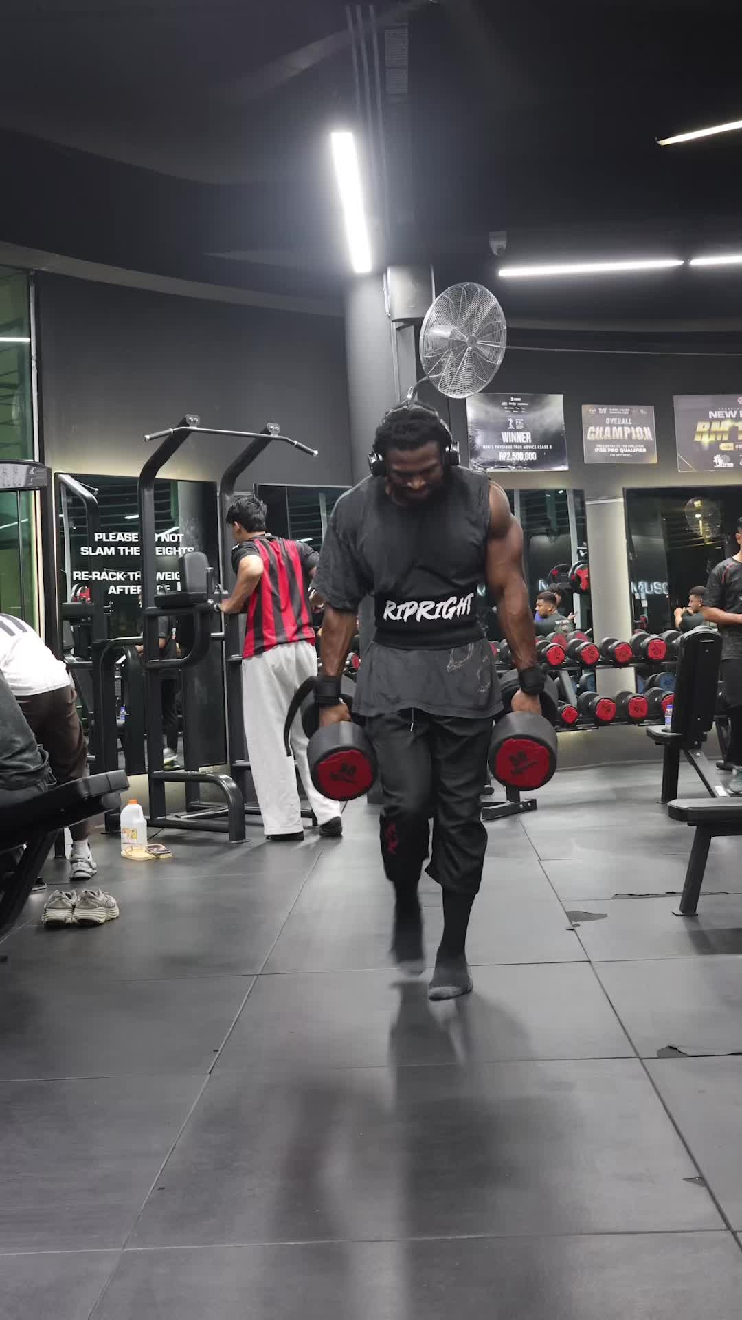 @Muscleboii