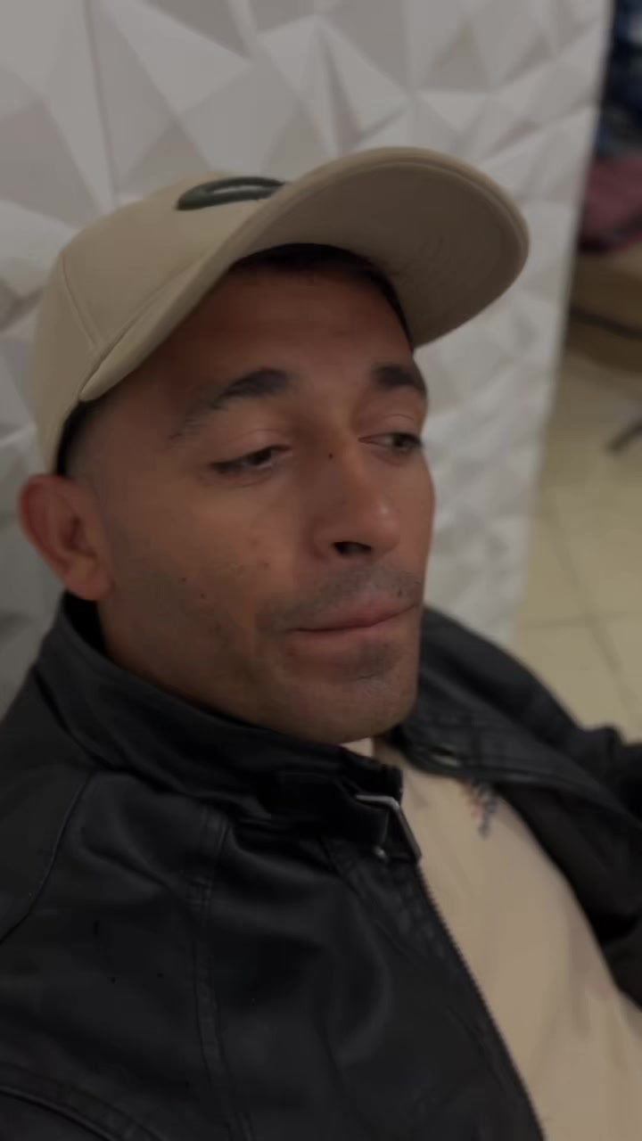 @erosalves_