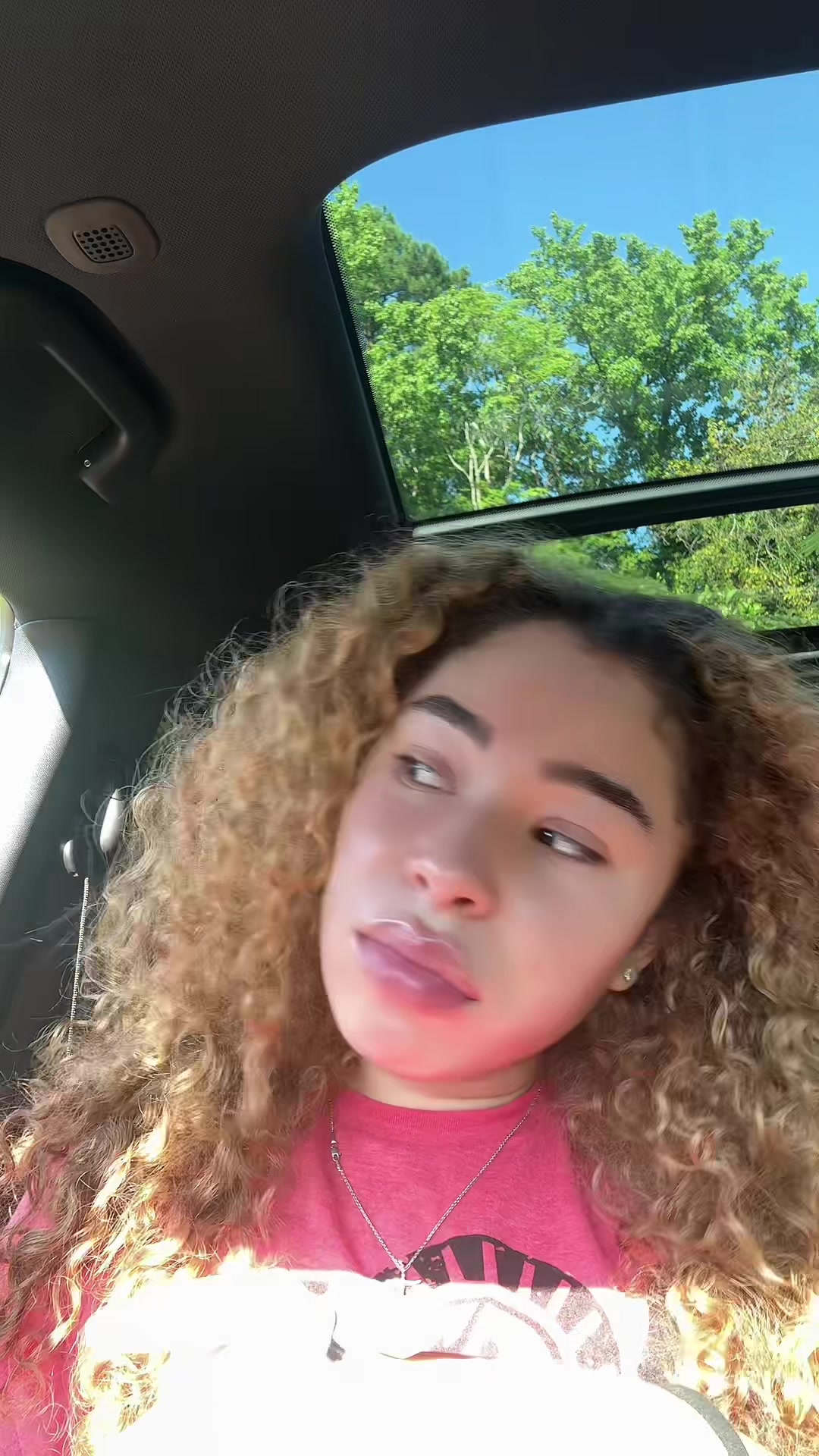 @Bella