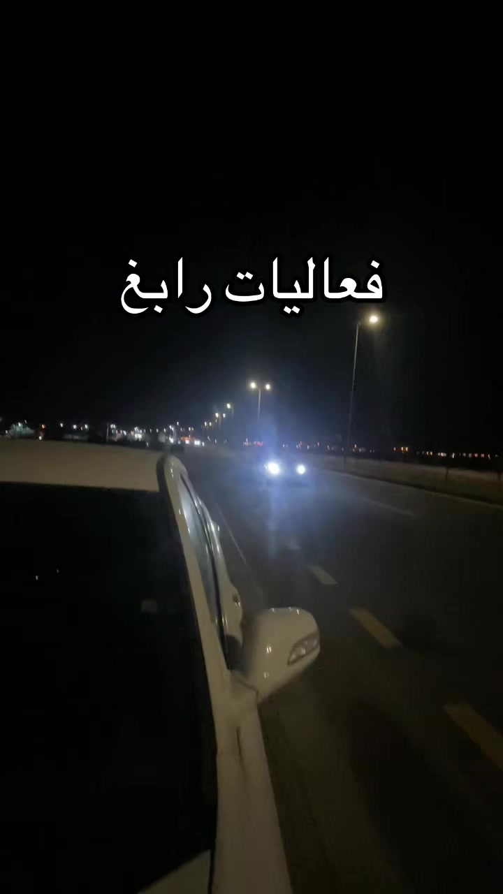 @𝐌