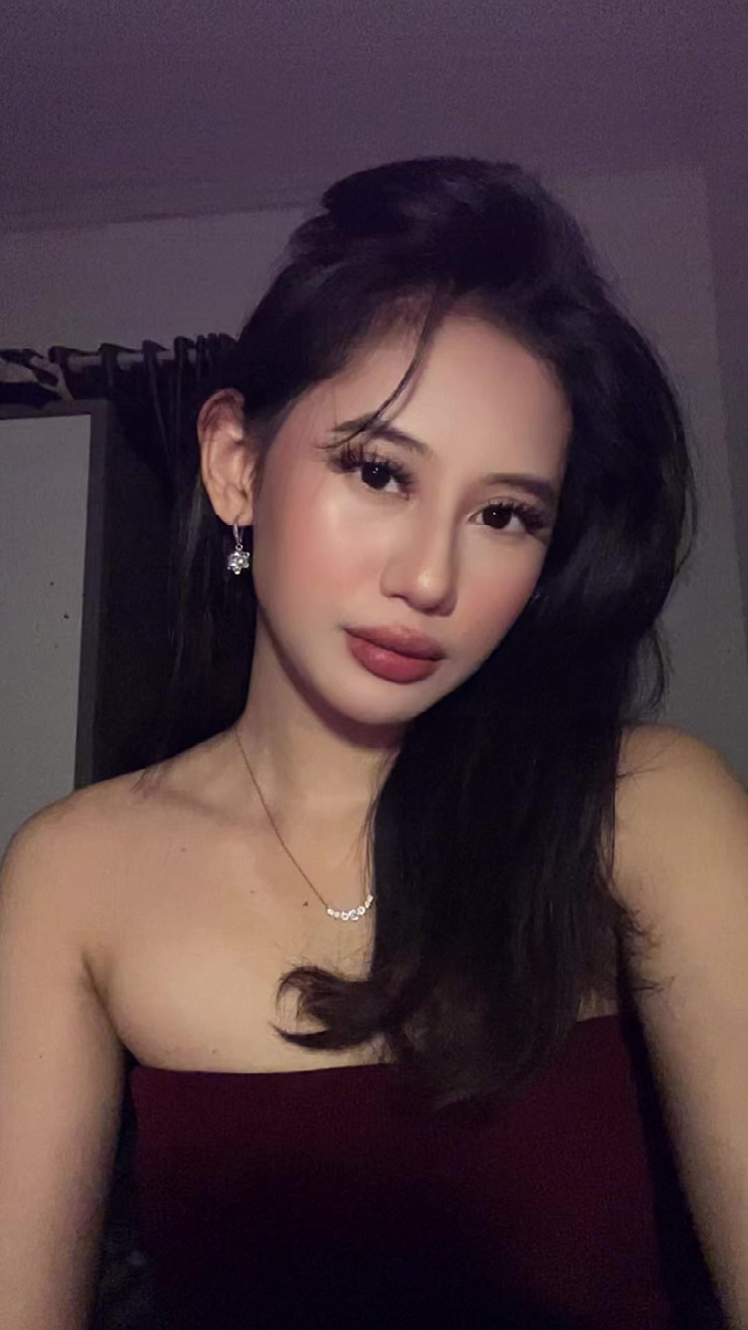 @anya