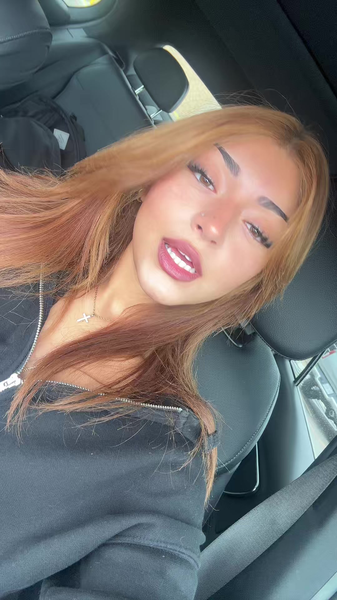 @břï